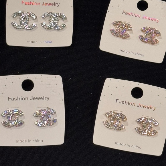 Fashion Jewelry Gold Tone Iridescent Crystal Monogram Earrings .5 inch - Picture 7 of 8